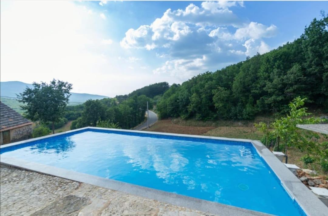Вілла Honey House Grabovac  Екстер'єр фото