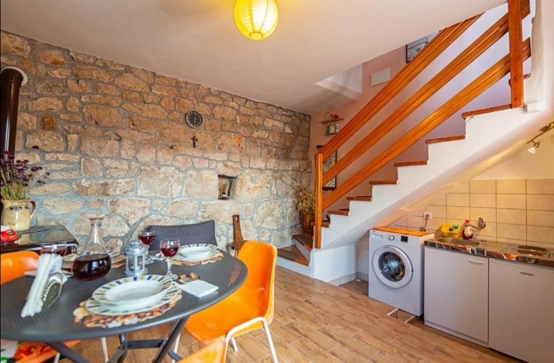 Вілла Honey House Grabovac  Екстер'єр фото